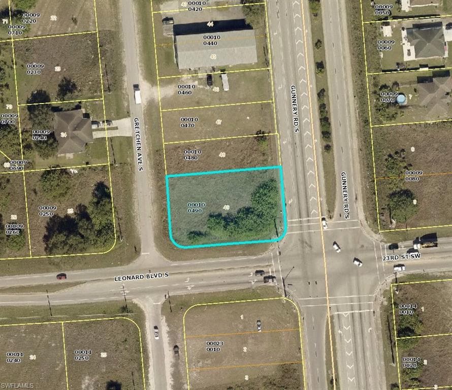 4400 Leonard BLVD S LEHIGH ACRES, FL 33973