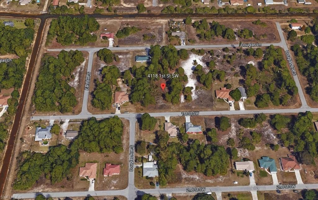 4118 1st ST SW LEHIGH ACRES, FL 33976