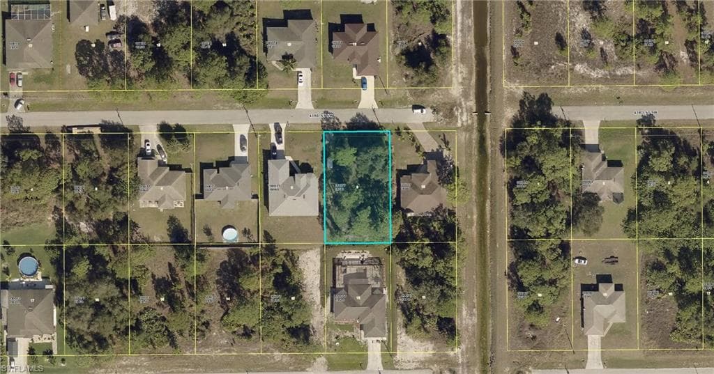 2803 43rd ST SW LEHIGH ACRES, FL 33976