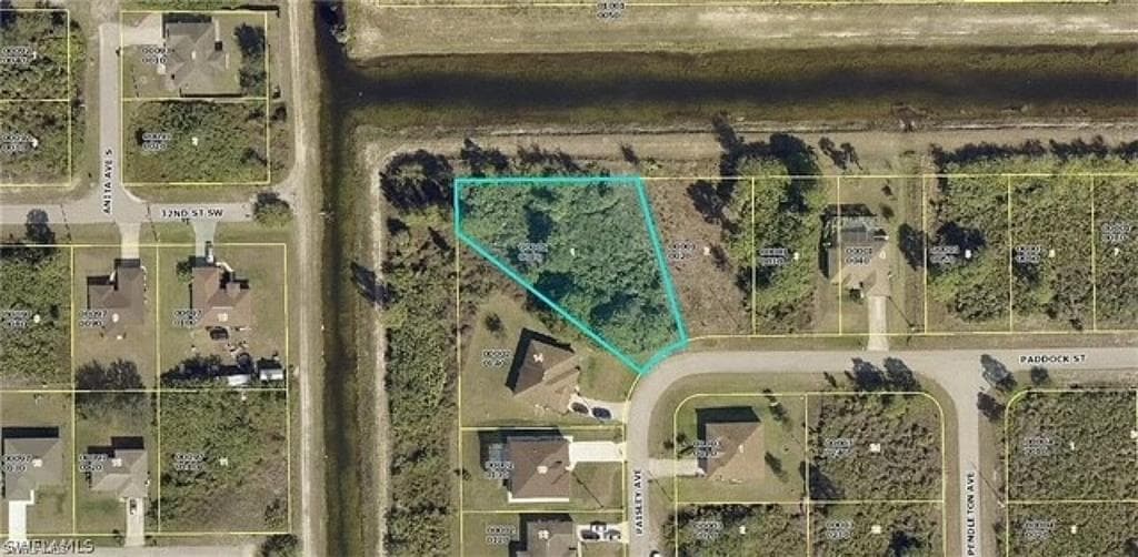 101 Paddock ST LEHIGH ACRES, FL 33974