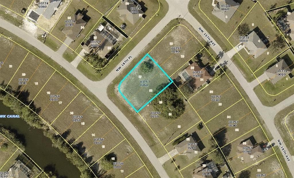 537 NW 18th PL CAPE CORAL, FL 33993