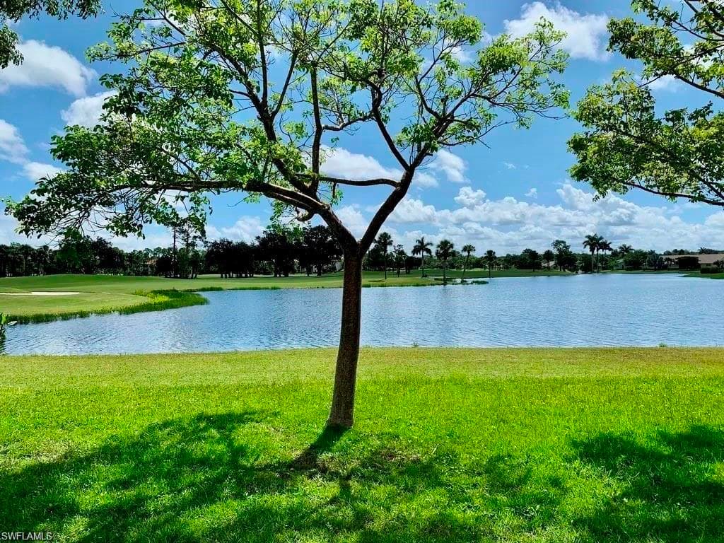419 Forest Hills BLVD NAPLES, FL 34113