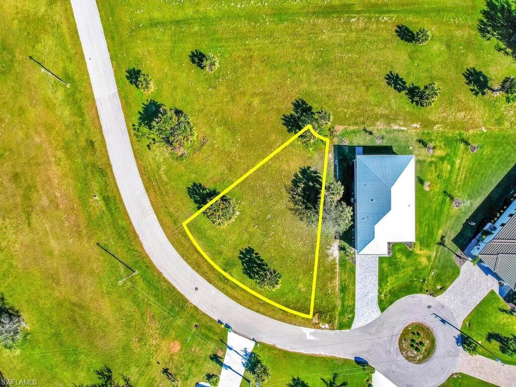 17364 Yosemite CT PUNTA GORDA, FL 33955