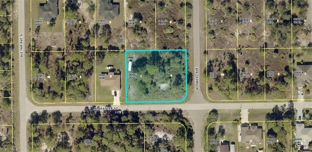 511 Alabaster ST LEHIGH ACRES, FL 33974