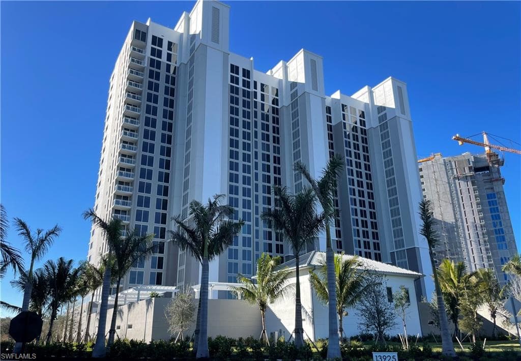 13935 Old Coast RD 1402 NAPLES, FL 34110