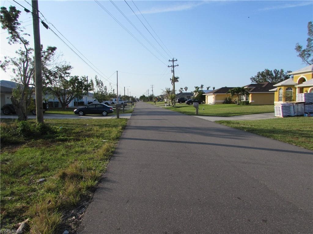 4513 SW Santa Barbara PL CAPE CORAL, FL 33914
