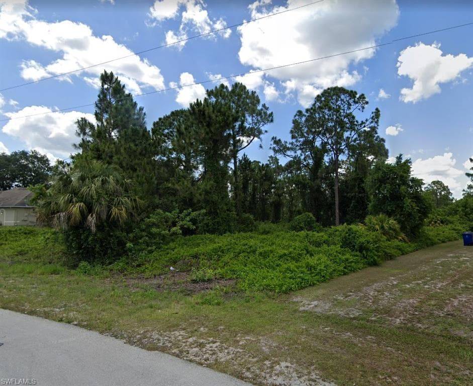 523 Millcreek ST LEHIGH ACRES, FL 33974