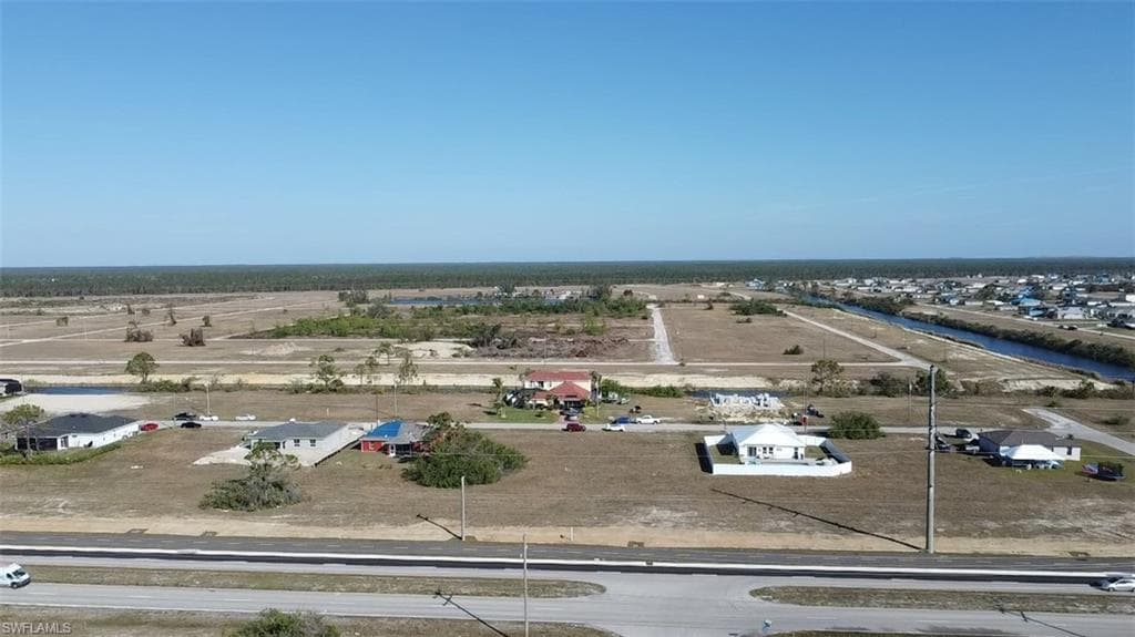 1003 Kismet PKWY W CAPE CORAL, FL 33993