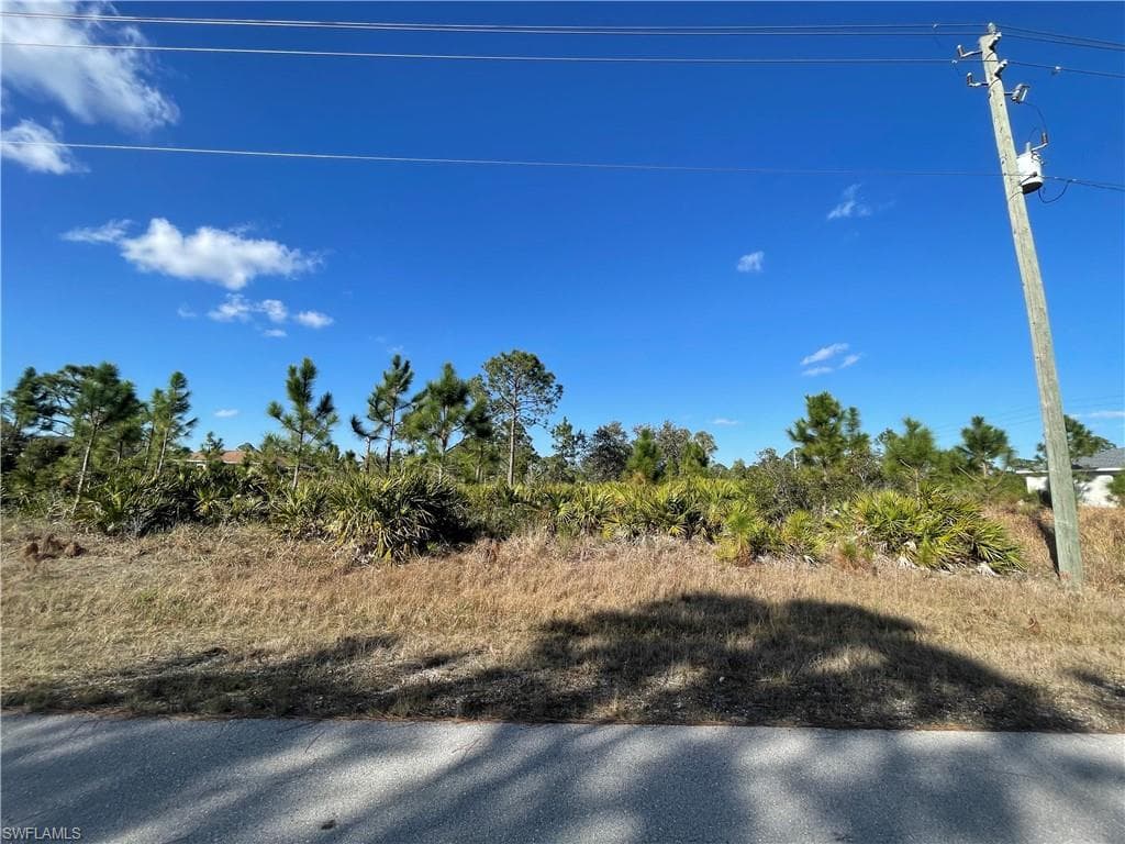 3004 36th ST W LEHIGH ACRES, FL 33971
