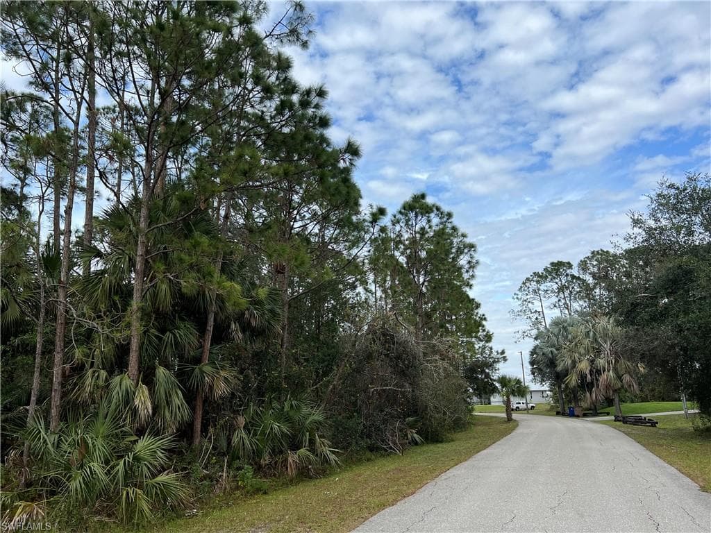 3827 Highlight ST FORT MYERS, FL 33905