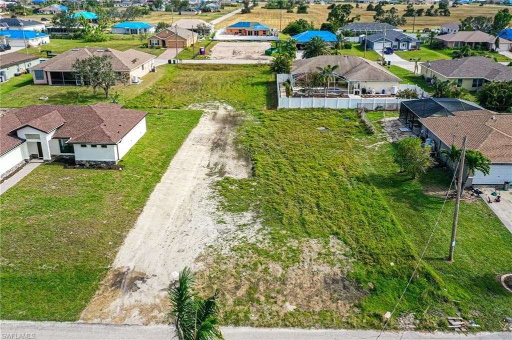 231 NW 22nd CT CAPE CORAL, FL 33993
