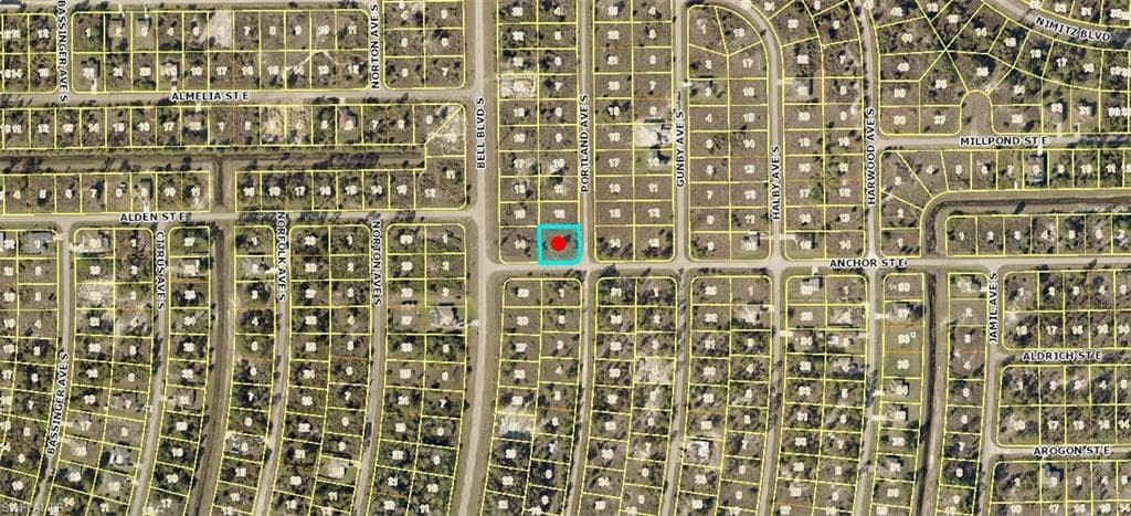 1048 Portland AVE S LEHIGH ACRES, FL 33974