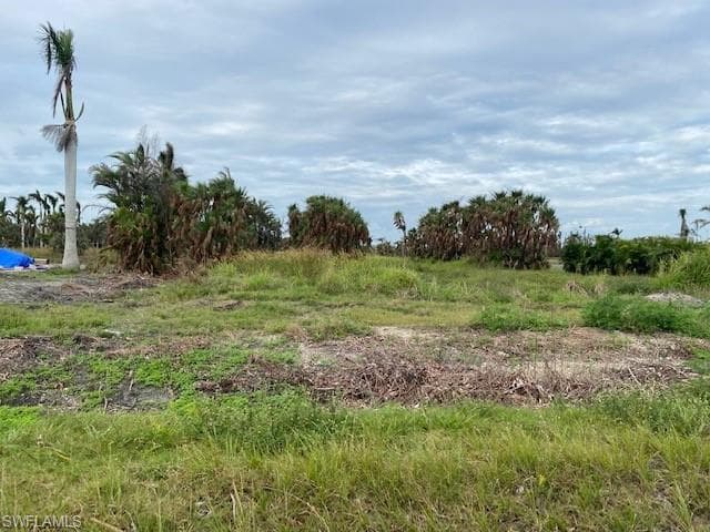 6151 Beau LN BOKEELIA, FL 33922