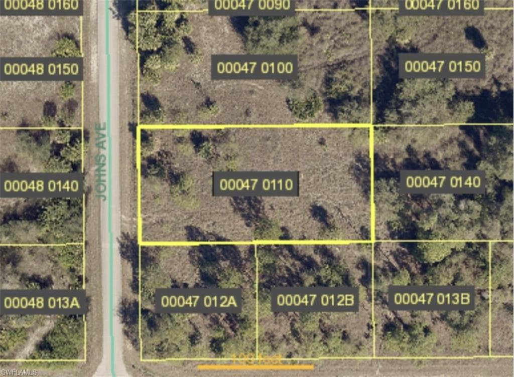 1902 Johns AVE LEHIGH ACRES, FL 33972