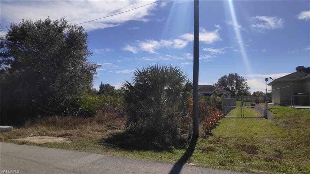 2701 65th ST W LEHIGH ACRES, FL 33971