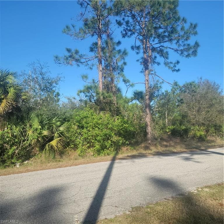 611 Lake AVE LEHIGH ACRES, FL 33972