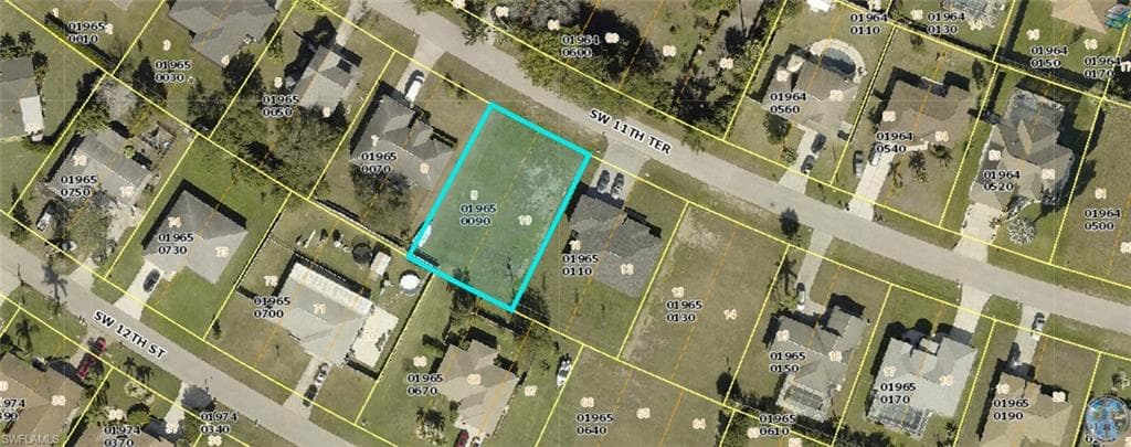 222 SW 11th TER CAPE CORAL, FL 33991
