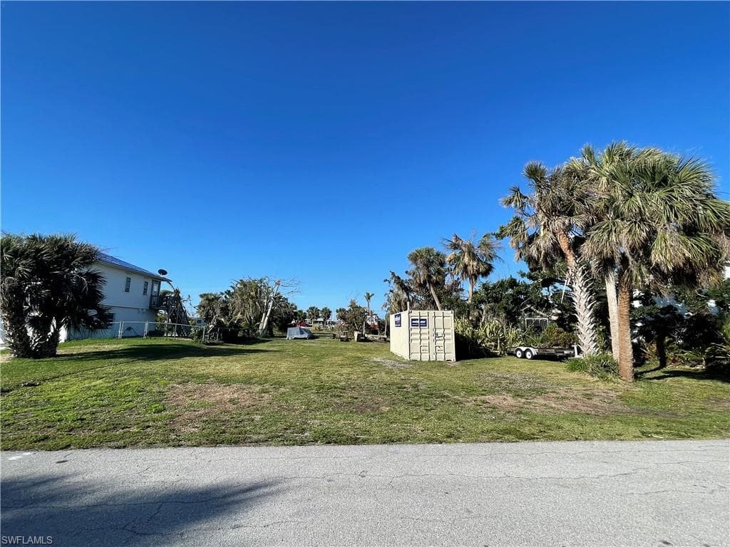 3511 SEA HOLLY LN ST. JAMES CITY, FL 33956