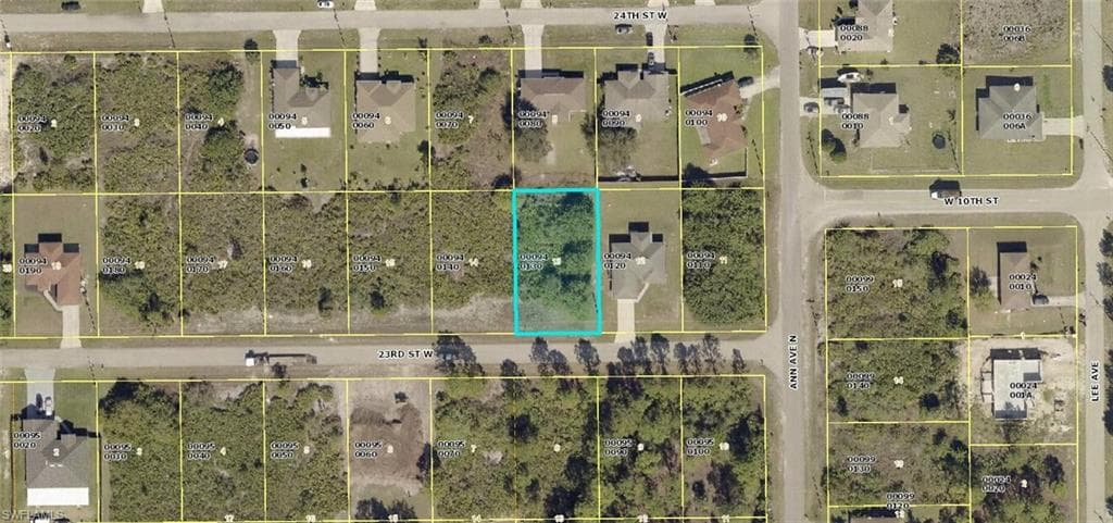 2504 23rd ST W LEHIGH ACRES, FL 33971