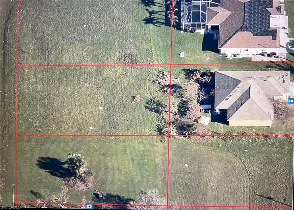 305 NW 23rd ST CAPE CORAL, FL 33993