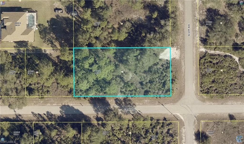 1401 Scott AVE LEHIGH ACRES, FL 33972