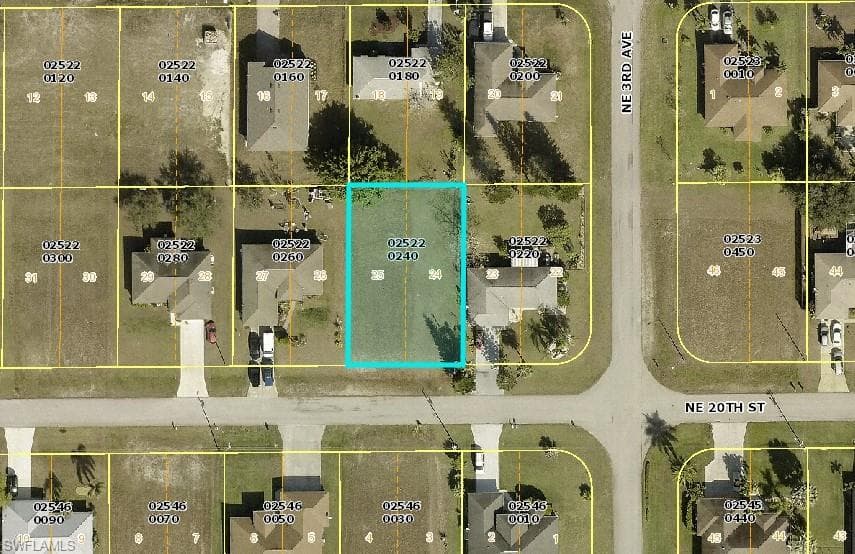 223 NE 20th ST CAPE CORAL, FL 33909