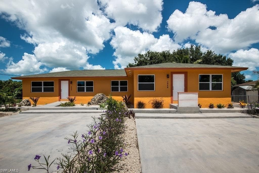 3068 Peters AVE NAPLES, FL 34112