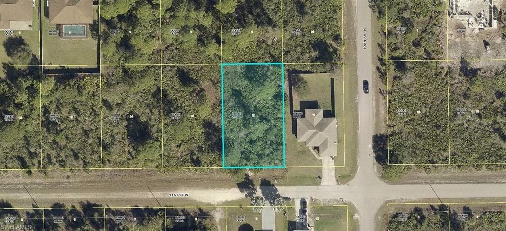 3002 31st ST W LEHIGH ACRES, FL 33971