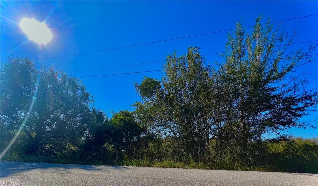3303 27th ST SW LEHIGH ACRES, FL 33976