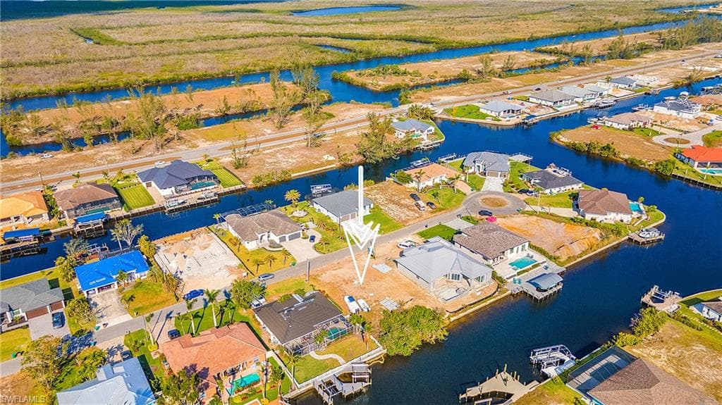 301 NW 39th AVE CAPE CORAL, FL 33993