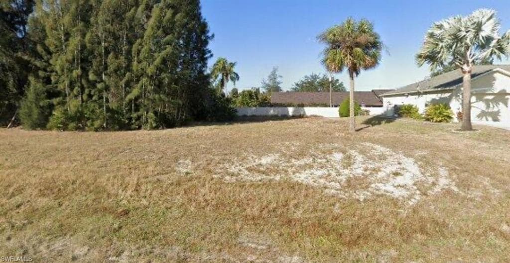 20 SW 17th PL CAPE CORAL, FL 33991