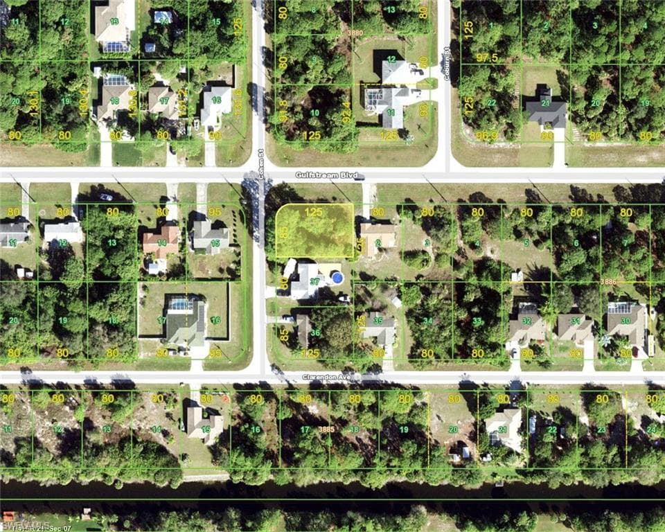 12157 Gulfstream BLVD PORT CHARLOTTE, FL 33981