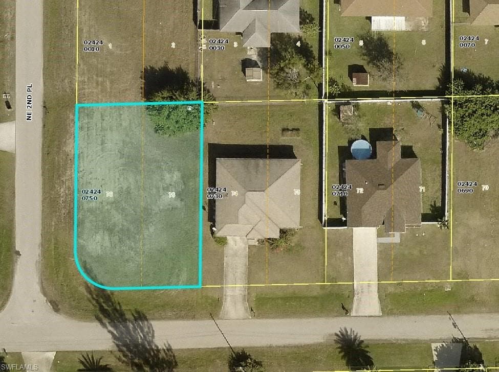 217 NE 9th ST CAPE CORAL, FL 33909