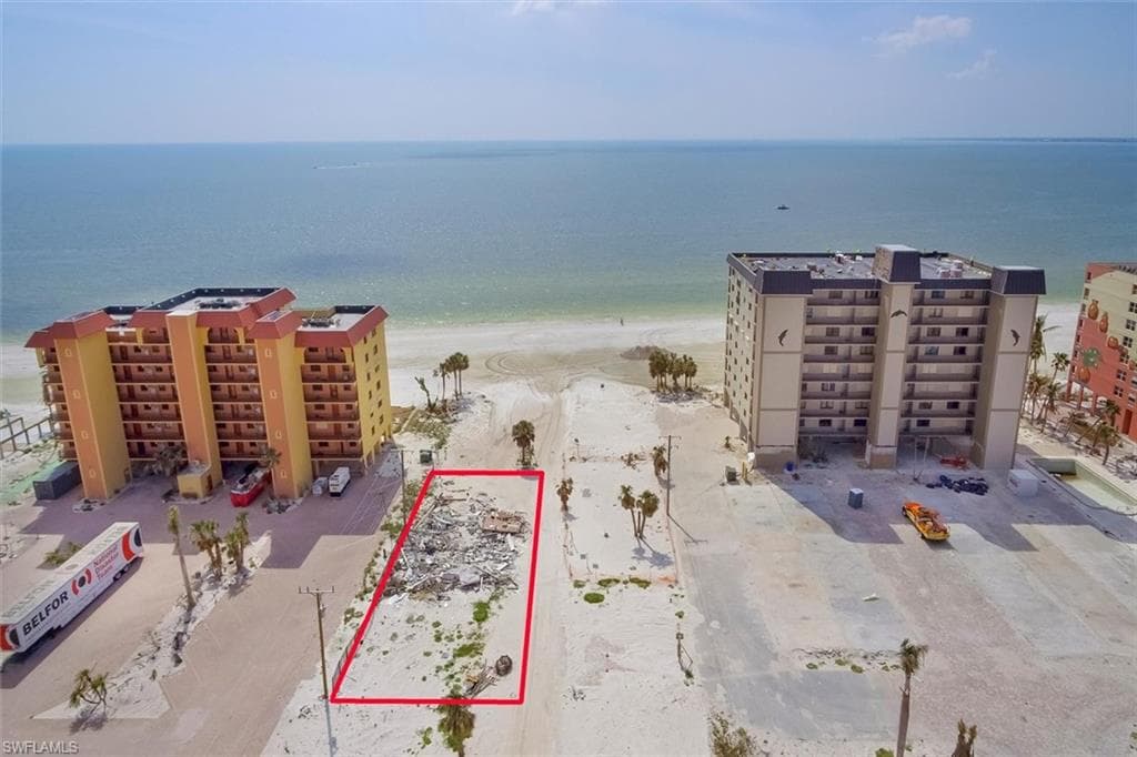 582 Estero BLVD FORT MYERS BEACH, FL 33931