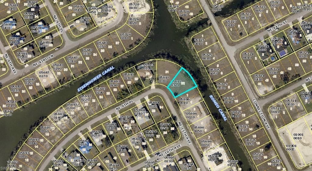 4331 NE 11th AVE CAPE CORAL, FL 33909