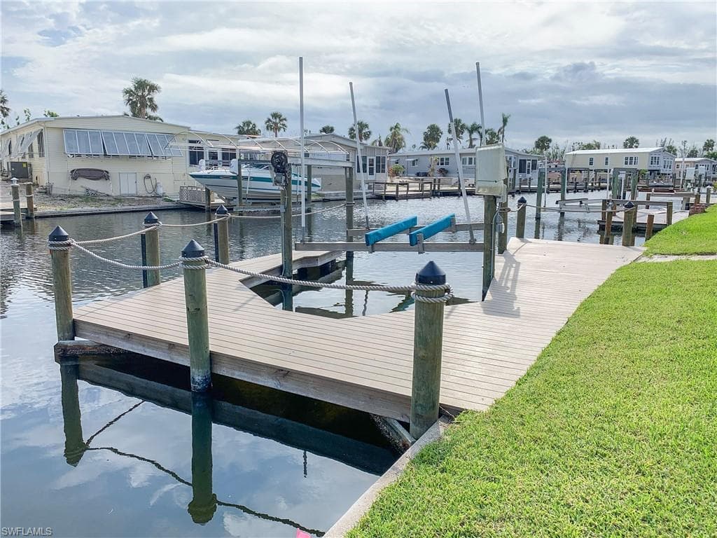 17831 Peppard DR FORT MYERS BEACH, FL 33931