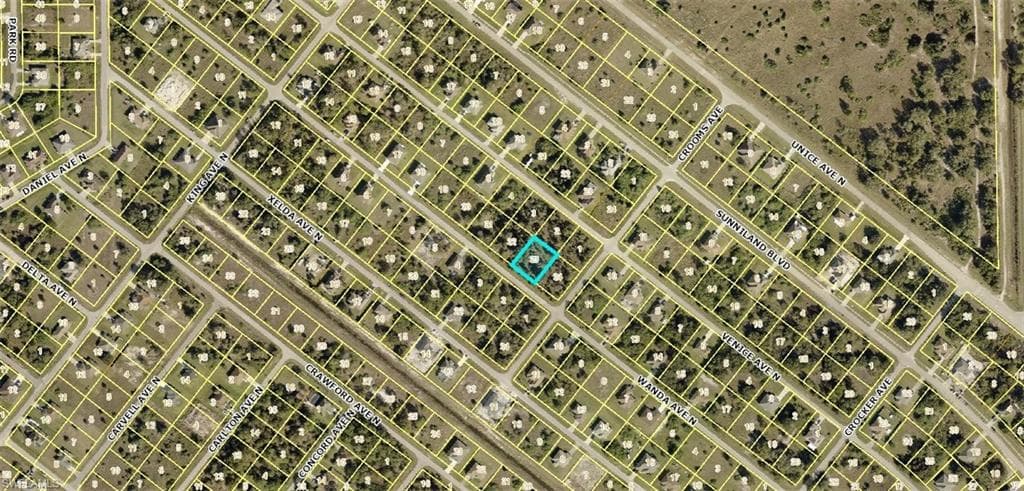2024 Wanda AVE N LEHIGH ACRES, FL 33971