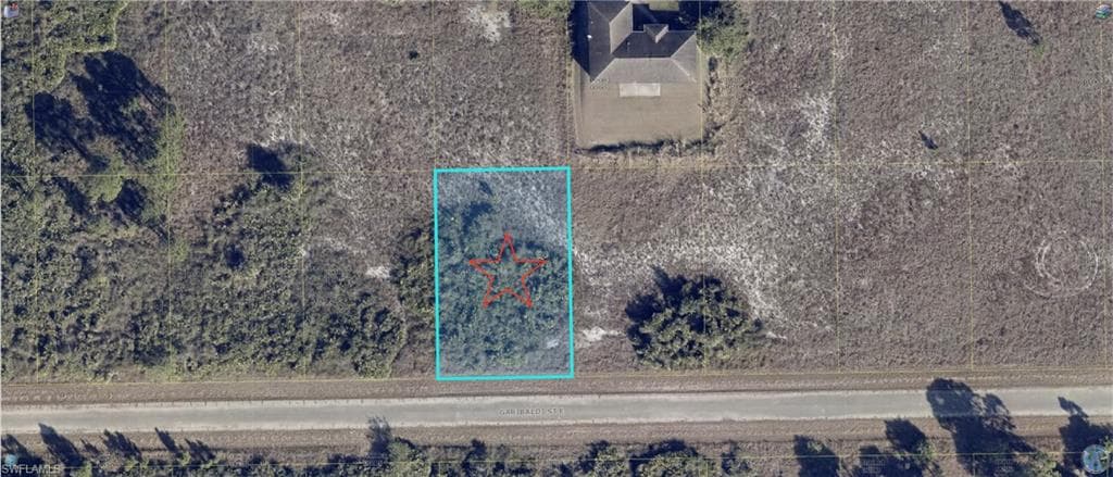 1241 Garibaldi ST E LEHIGH ACRES, FL 33974