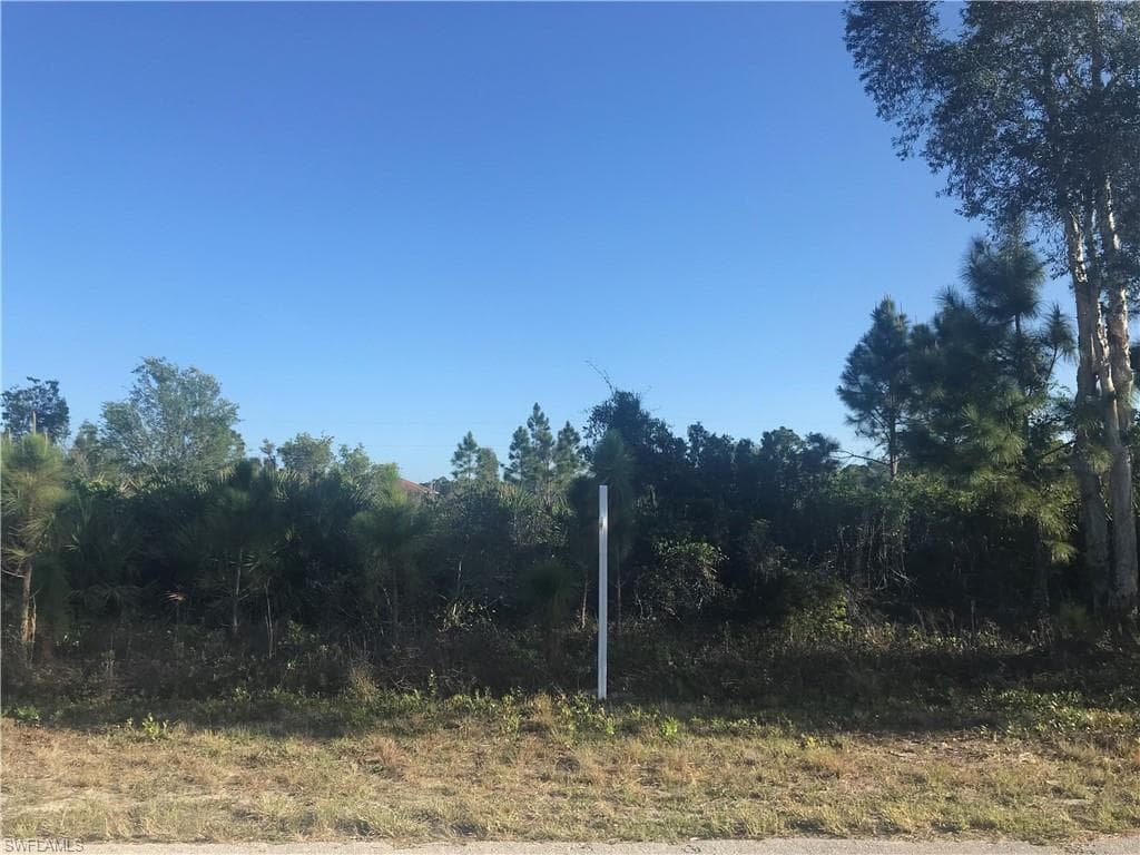 3212 62nd ST W LEHIGH ACRES, FL 33971