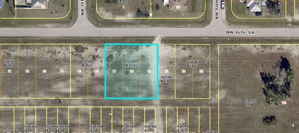 26 NW 16th TER CAPE CORAL, FL 33993