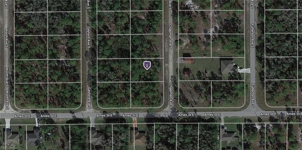 850 Chapman AVE S LEHIGH ACRES, FL 33974