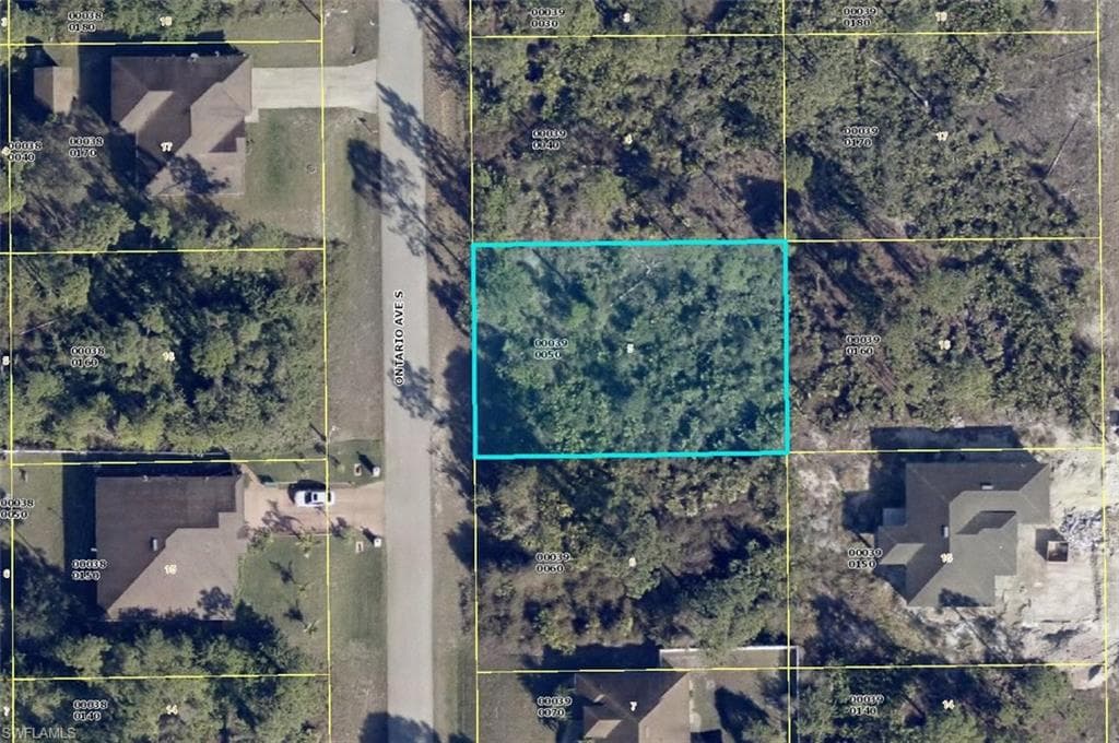 735 Ontario AVE S LEHIGH ACRES, FL 33974