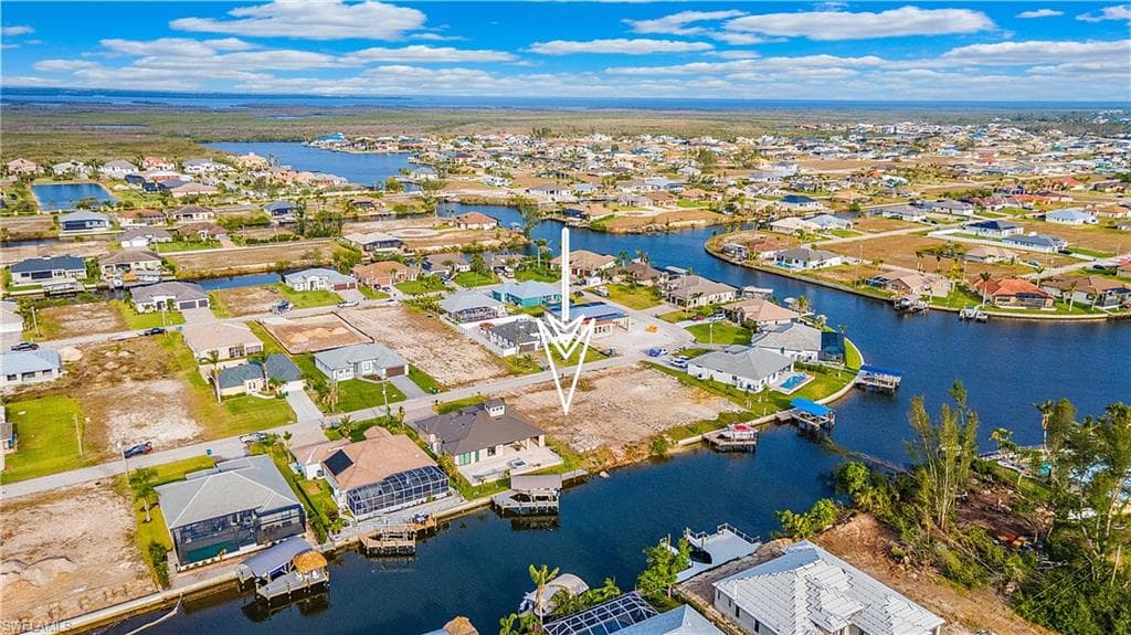 903 NW 38th AVE CAPE CORAL, FL 33993