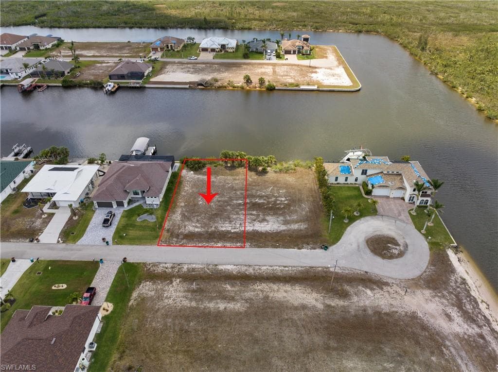1722 NW 43rd AVE CAPE CORAL, FL 33993