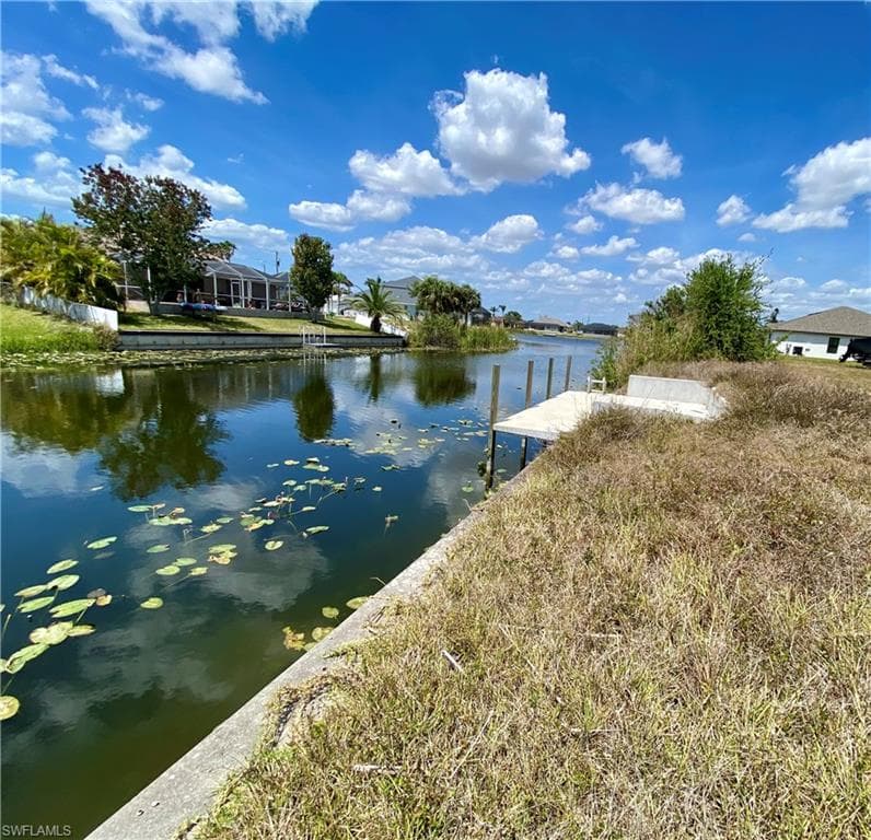 1410 SW 11th PL CAPE CORAL, FL 33991