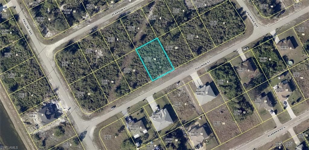 221 Pullman ST LEHIGH ACRES, FL 33974