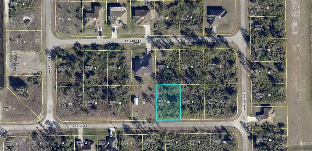 1249 Ecclesia ST E LEHIGH ACRES, FL 33974