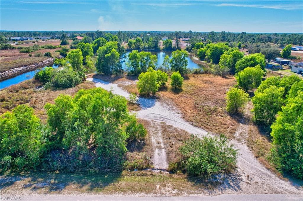 0 66 AVE NE NAPLES, FL 34120