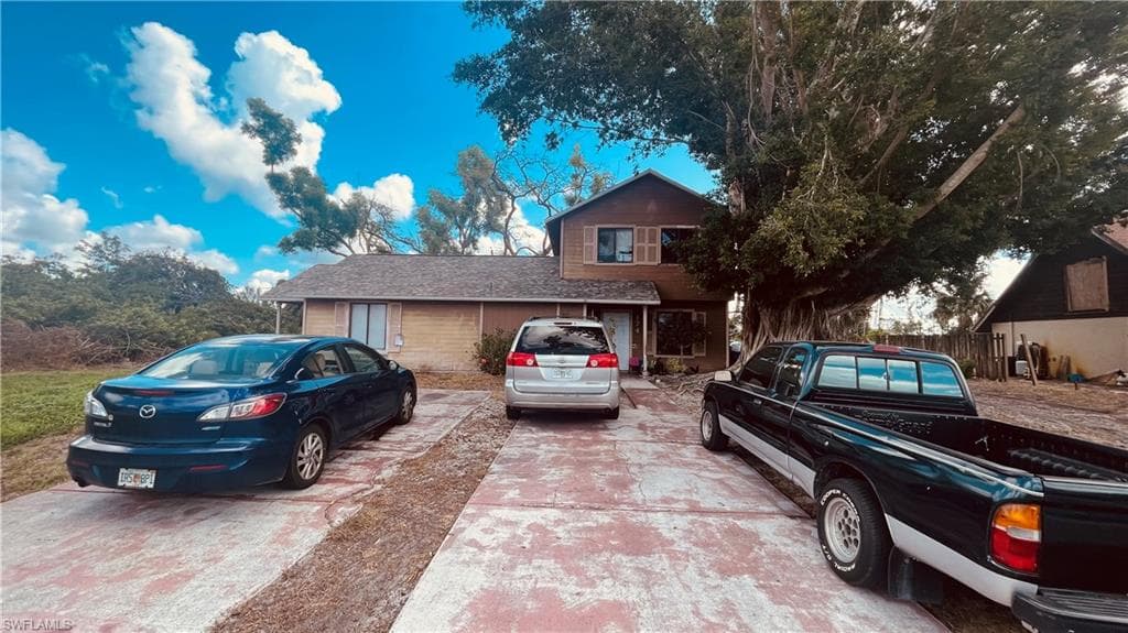 17487/489 Ellie DR FORT MYERS, FL 33967