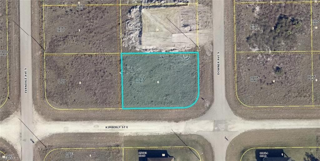 722 Downer AVE S LEHIGH ACRES, FL 33974